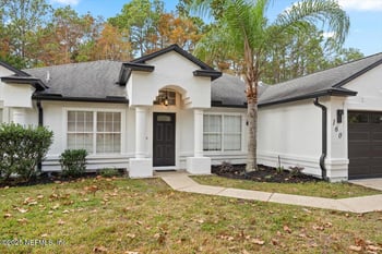 160 Village Green Ave, Fruit Cove, FL 32259