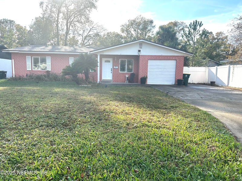 7660 Praver Dr, Jacksonville, FL 32217