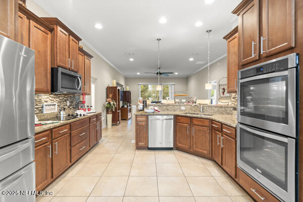 72 Bradford Lake Cir, Jacksonville, FL 32218