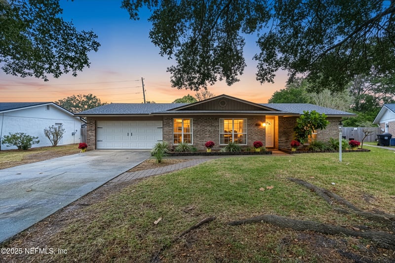 2380 Oakdale Dr, Orange Park, FL 32073