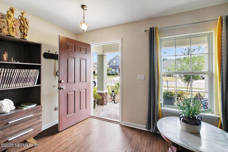 11233 Revolutionary Way, Jacksonville, FL 32221