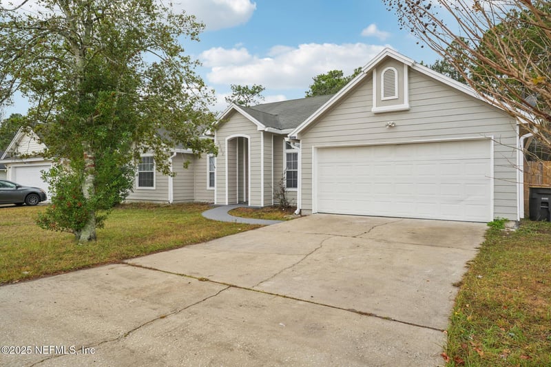 6662 Delta Post Dr, Jacksonville, FL 32244