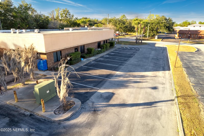 6905 Old Wolf Bay Rd, Palatka, FL 32177