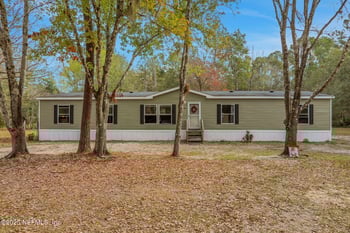 4527 Bondarenko Rd, Keystone Heights, FL 32656