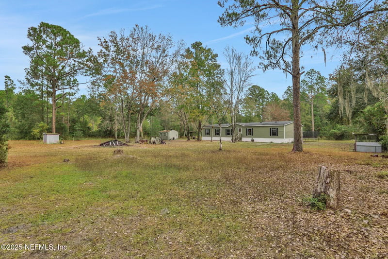 4527 Bondarenko Rd, Keystone Heights, FL 32656