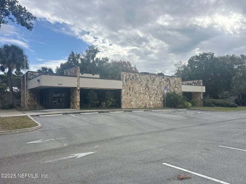 350 Summit St, Crescent, FL 32112