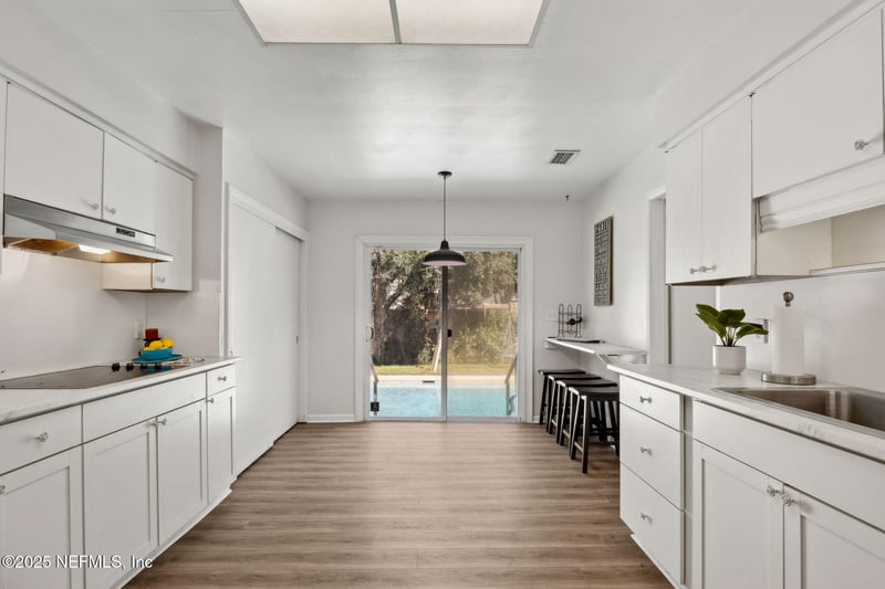 2941 Caballero Dr, Jacksonville, FL 32217