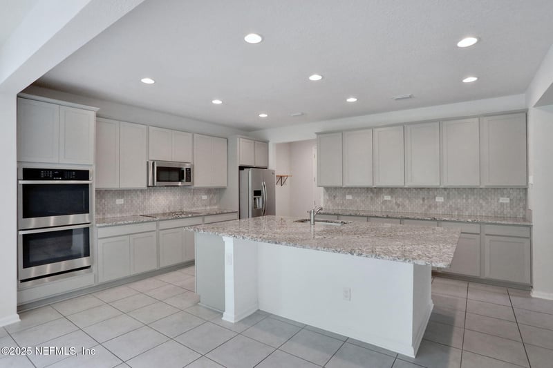 277 Sandstone Dr, St Augustine, FL 32086