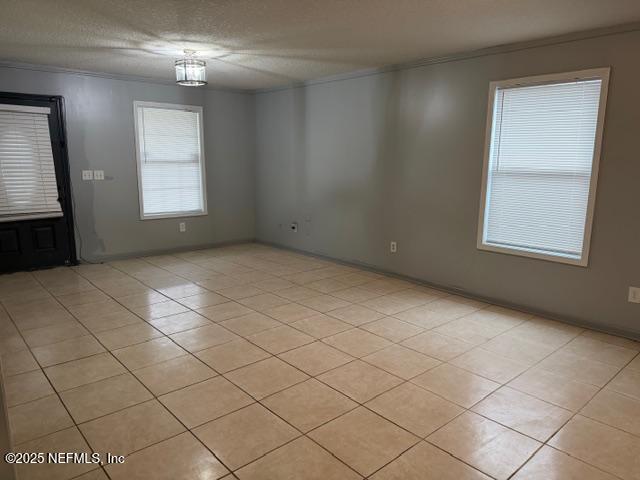 8360 Century Point Dr, Jacksonville, FL 32216