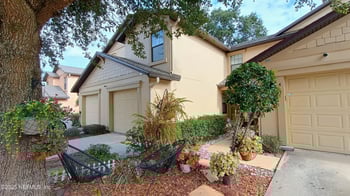 4753 Playschool Dr, Jacksonville, FL 32210