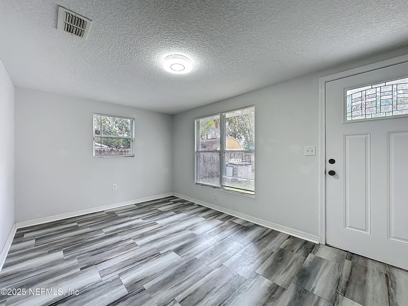 6914 Alachua Ave, Jacksonville, FL 32210