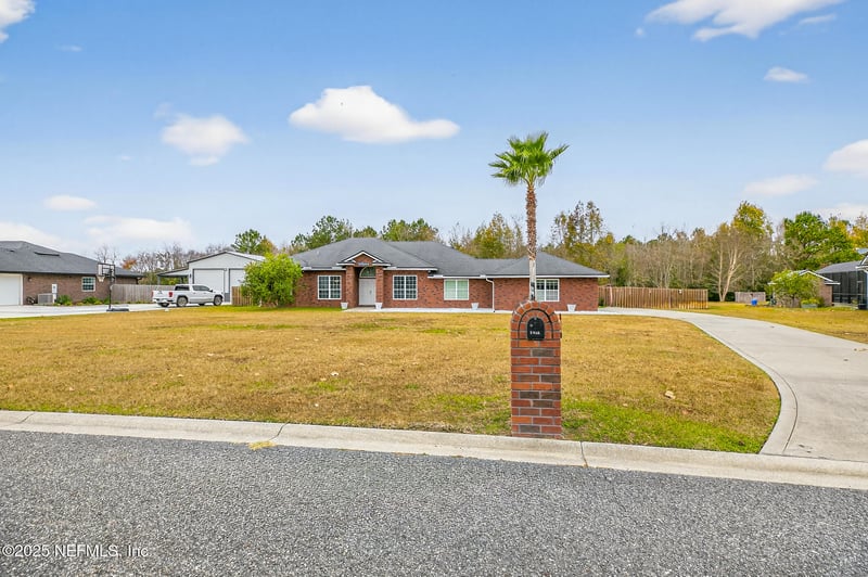 54165 Bayland Dr, Callahan, FL 32011