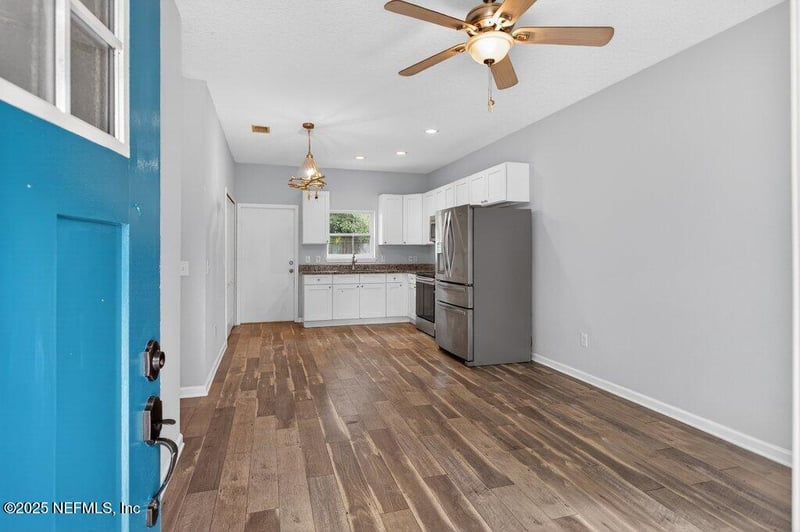 932 Puryear St, St Augustine, FL 32084