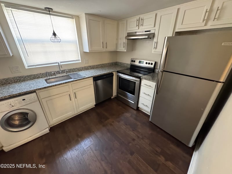 5201 Atlantic Blvd #63, Jacksonville, FL 32207