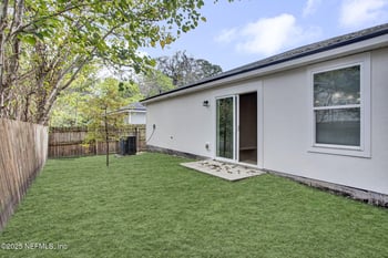 8595 Hare Ave, Jacksonville, FL 32211
