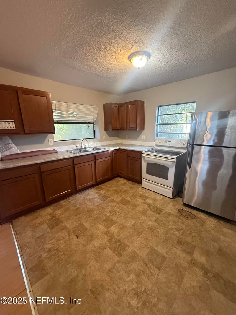 3906 Beverly Ave, Jacksonville, FL 32208