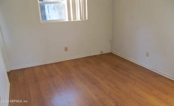 5020 Bilken Dr, Jacksonville, FL 32210