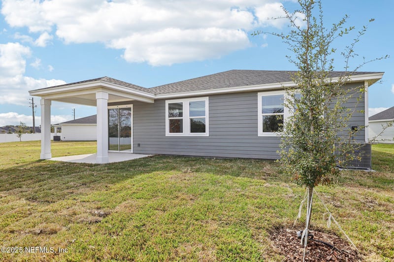 7454 Everett Forest Dr, Jacksonville, FL 32219