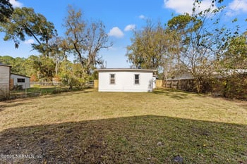 8146 Hammond Blvd, Jacksonville, FL 32220