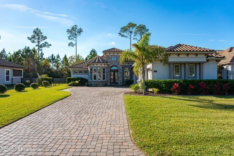 2752 Tartus Dr, Jacksonville, FL 32246