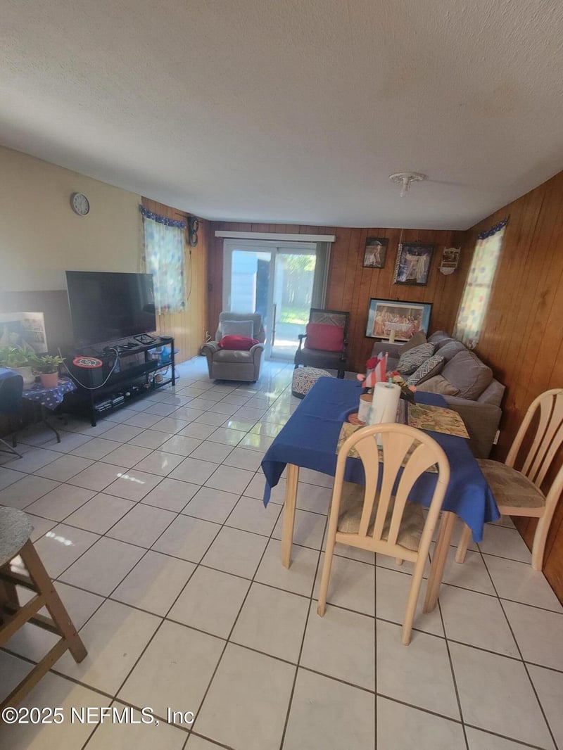 183 Orion St, Orange Park, FL 32073