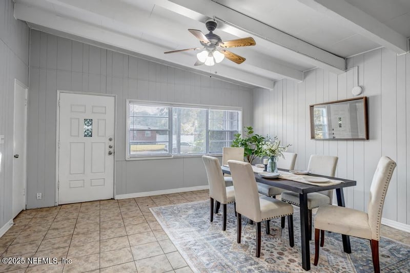 6407 Terry Parker Dr, Jacksonville, FL 32211