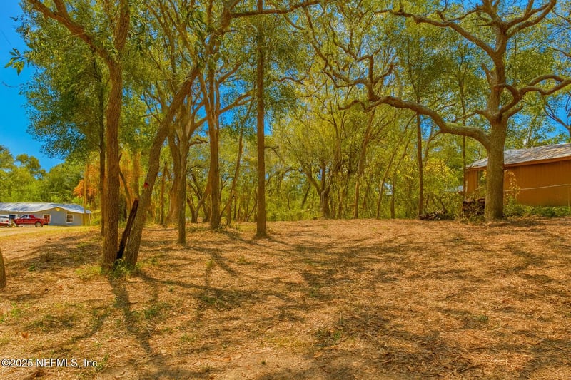 7043 Gatorbone Rd, Keystone Heights, FL 32656