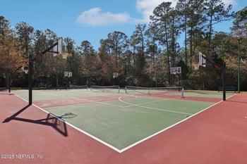 877 Southern Creek Dr, St Johns, FL 32259