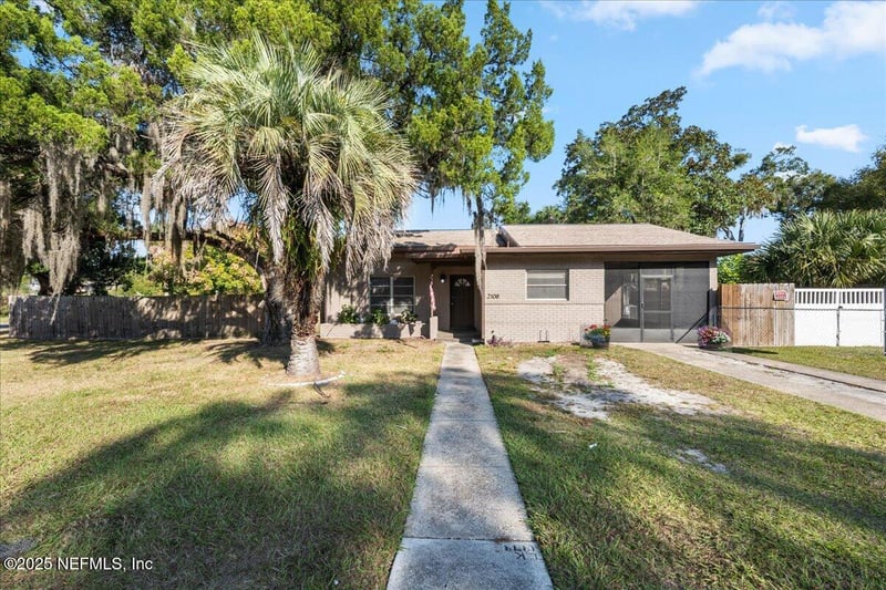 2108 Kirby St, Palatka, FL 32177