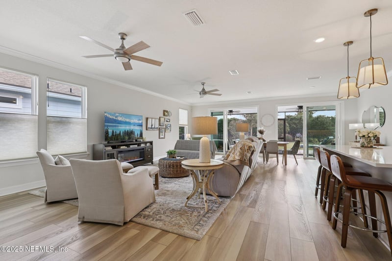 11136 Town View Ct, Jacksonville, FL 32256