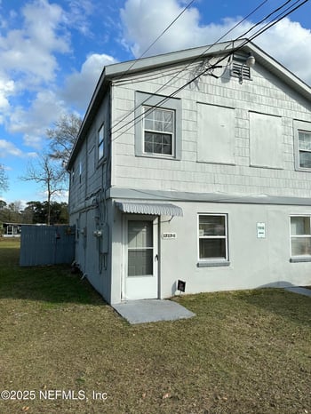 1717 Lindsey Rd, Jacksonville, FL 32221