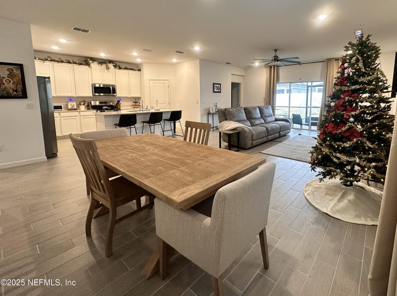 1455 Gwinnett Ln, Jacksonville, FL 32218