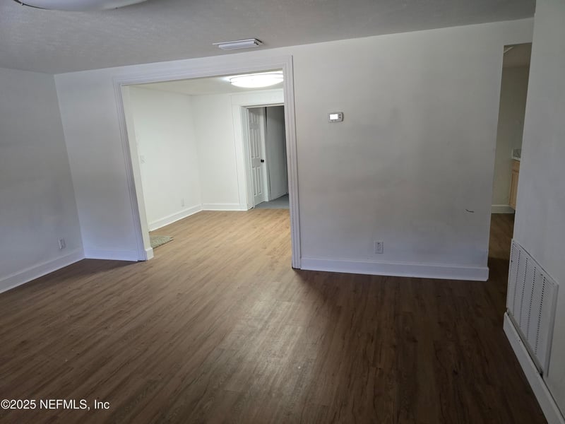 7772 Lake Park Dr, Jacksonville, FL 32208