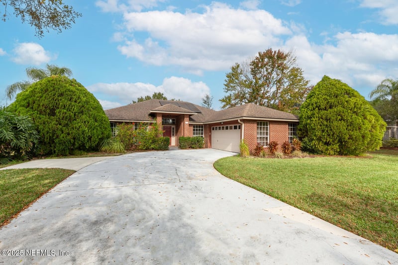 113 Nottingham Dr, St Johns, FL 32259