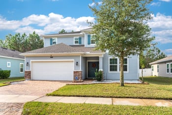 15815 Douglas Lake Dr, Jacksonville, FL 32218