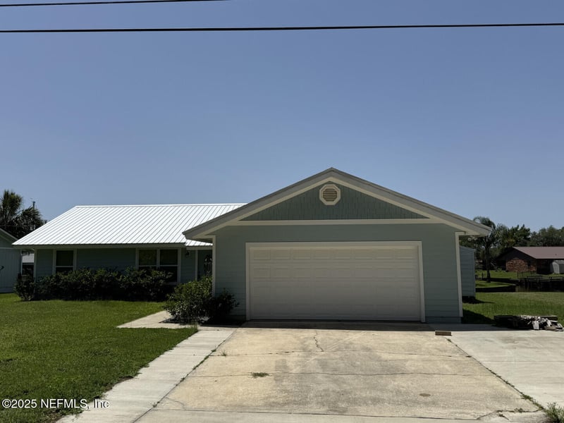 125 Cypress Dr, East Palatka, FL 32131