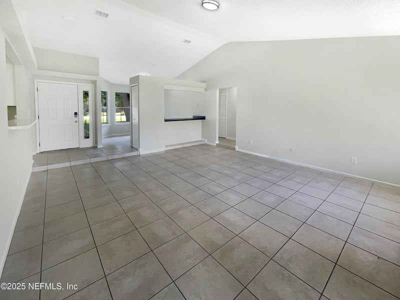 2058 Manucy Ct, Middleburg, FL 32068