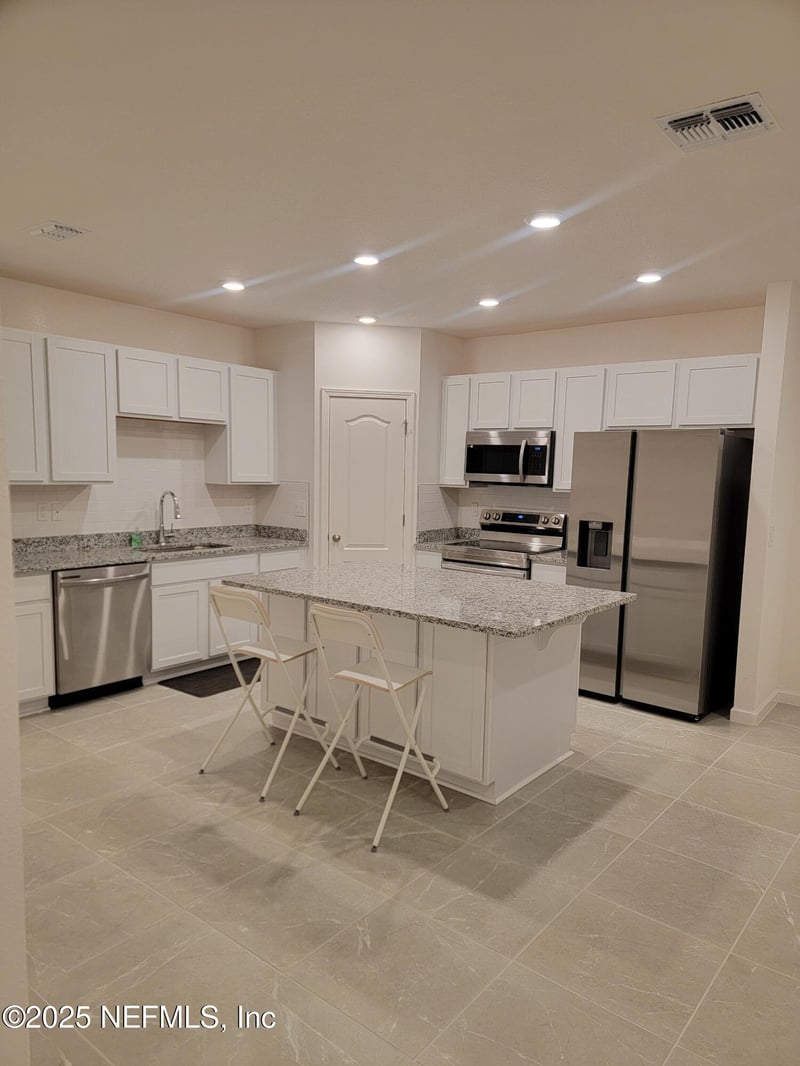 3215 Penny Cove Ln, Jacksonville, FL 32218