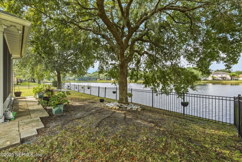 13946 Fish Eagle Dr, Jacksonville, FL 32226