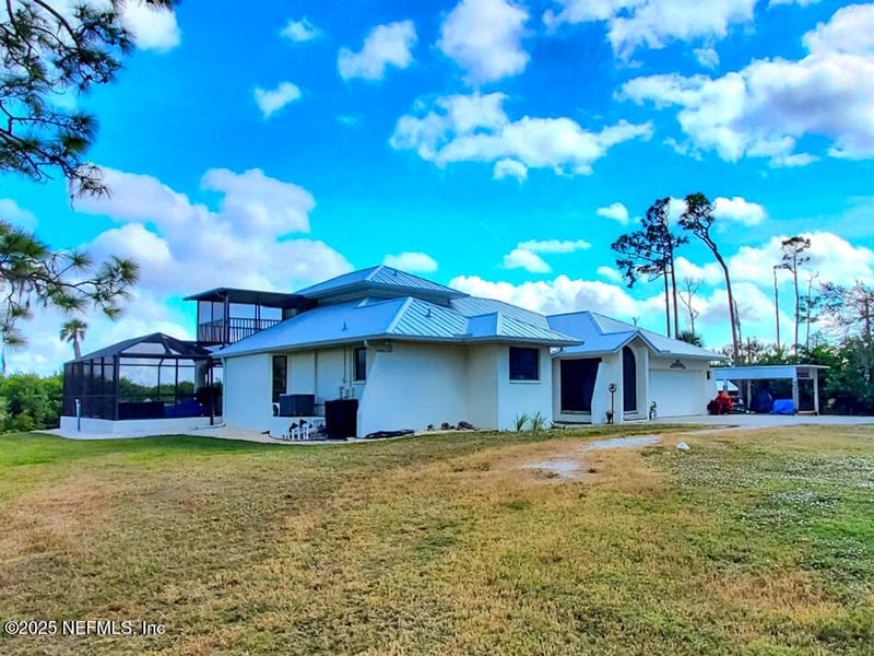 18 Riverfront Dr, Venice, FL 34293