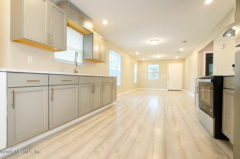 804 Westbrook Rd, Jacksonville, FL 32209