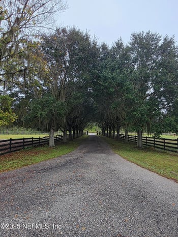 721 Bunnell Rd, Seville, FL 32190