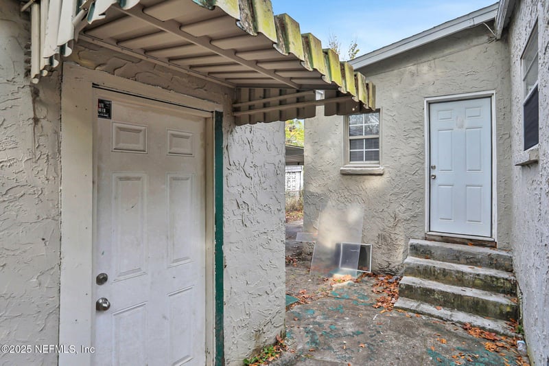 2070 Woodside St, Jacksonville, FL 32209