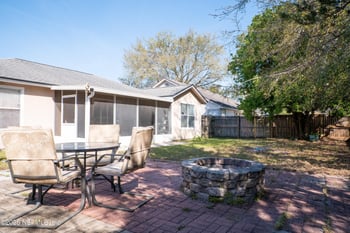 8139 Fieldside Dr, Jacksonville, FL 32244