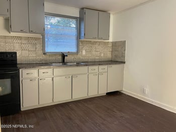 1528 Van Buren St, Jacksonville, FL 32206