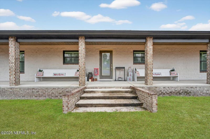 14189 Glen Farms Dr, Glen St Mary, FL 32040