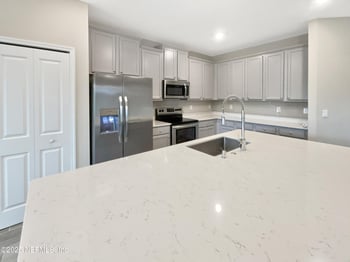 2861 Brambleton Pl, Green Cove Springs, FL 32043