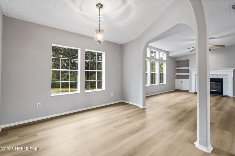 4119 Sunnyside Dr, Middleburg, FL 32068