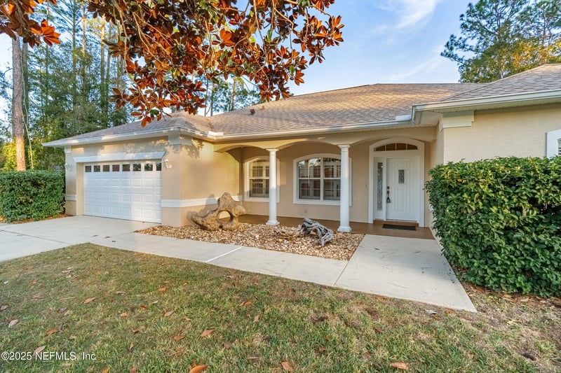 29 Edge Ln, Palm Coast, FL 32164