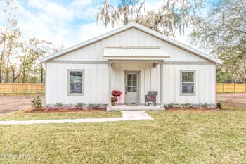 9750 Sherman Ave, Glen St Mary, FL 32040